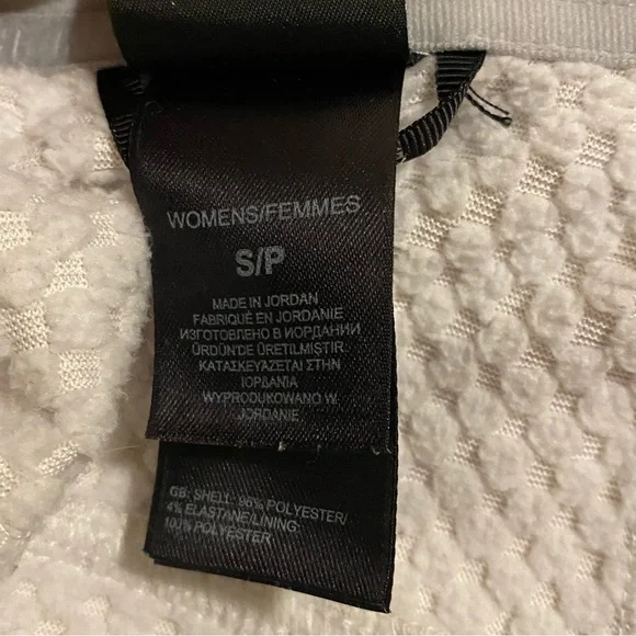 The North Face Jacket in stone/grey - Picture 9 of 11